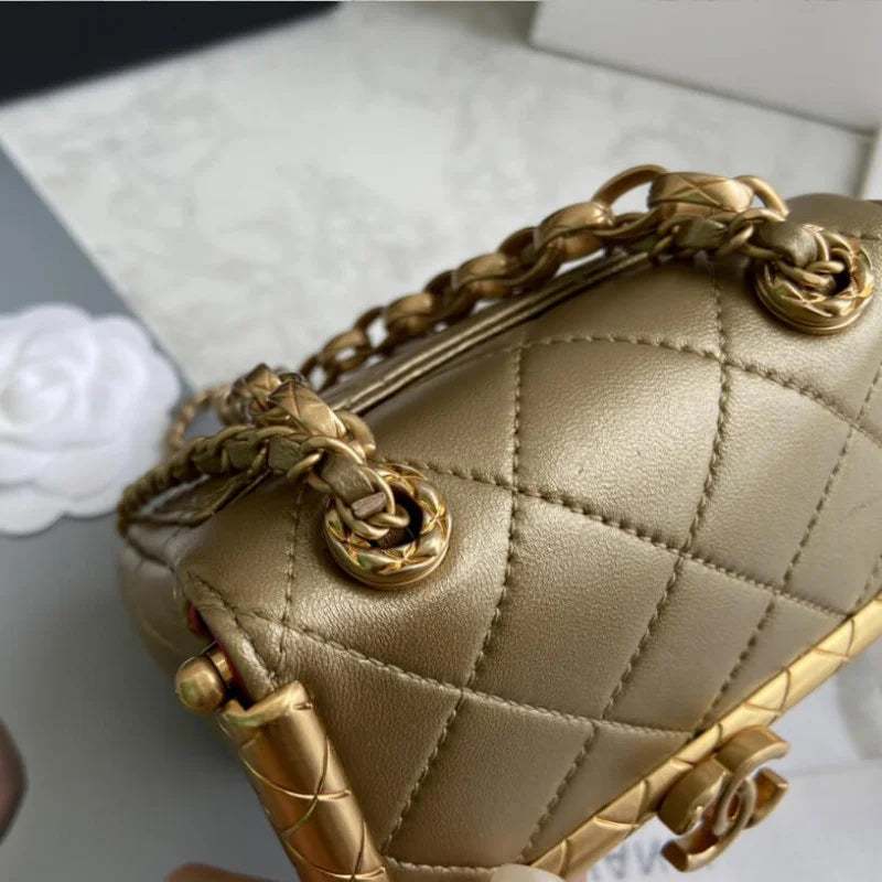 Lambskin Kiss-Lock Bag V5036