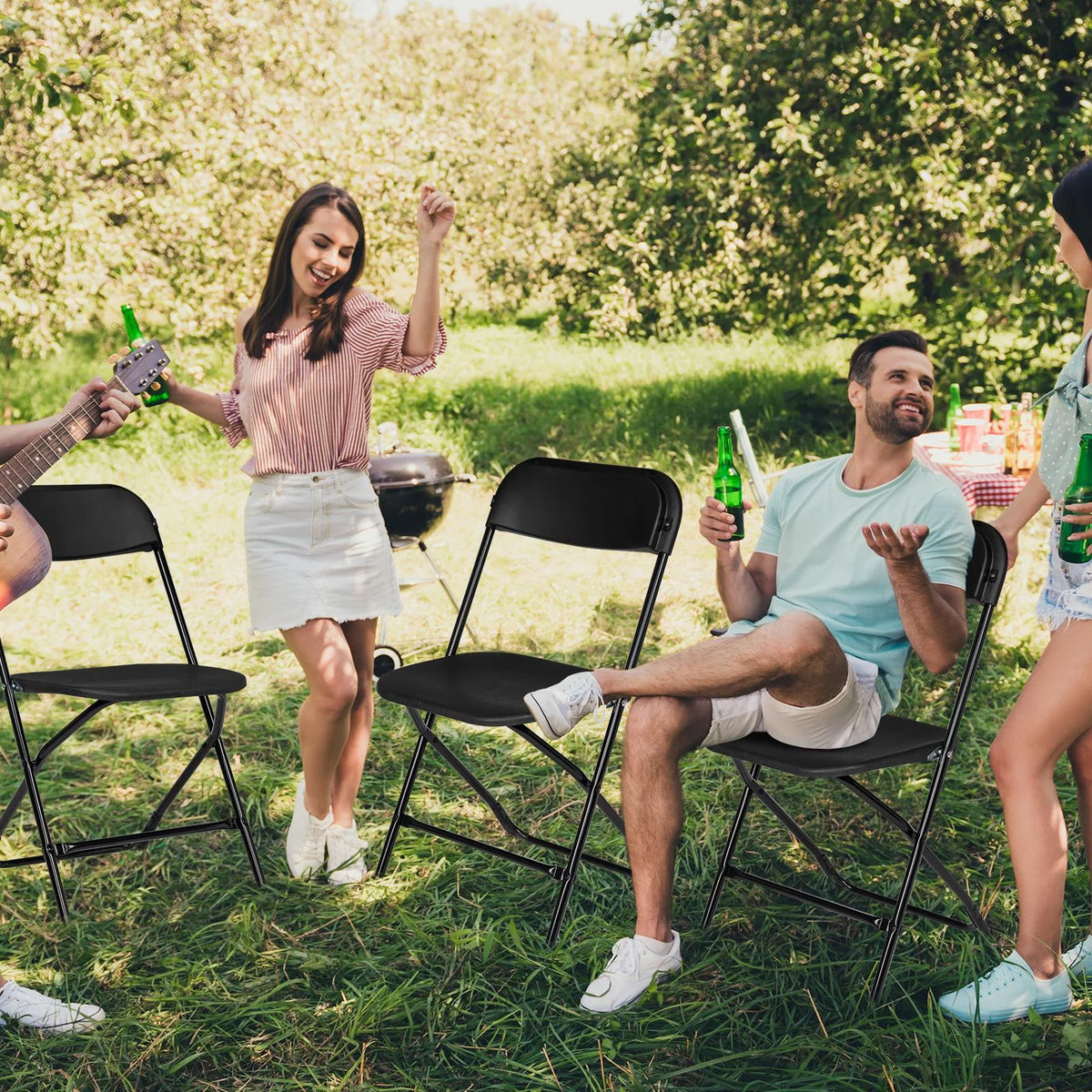 Black Plastic Folding Chairs 6 Pack O4517