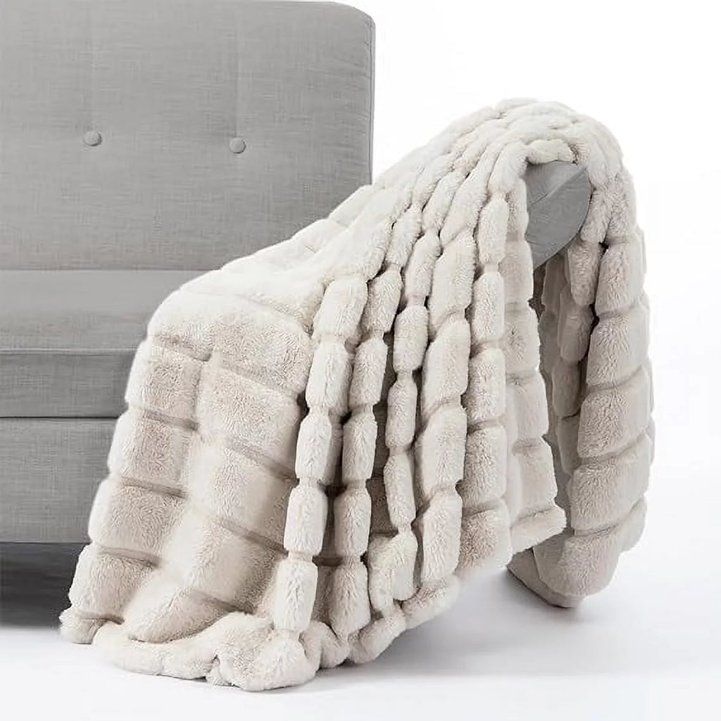 Luxury Soft Faux Fur Throw Blanket 50 * 60 Inches Beige H8157