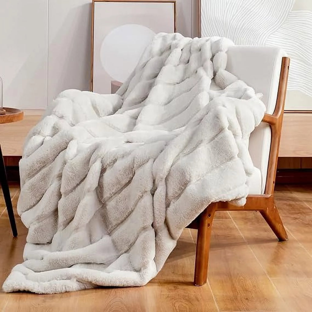 Luxury Soft Faux Fur Throw Blanket 50 * 60 Inches Beige H8157