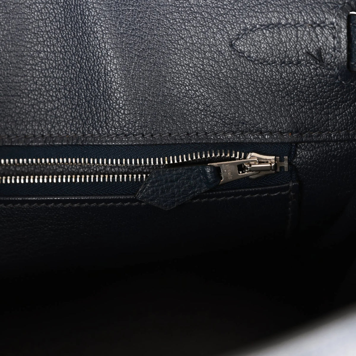 Pre-owned Bleu Indigo 30 Handbag K9441