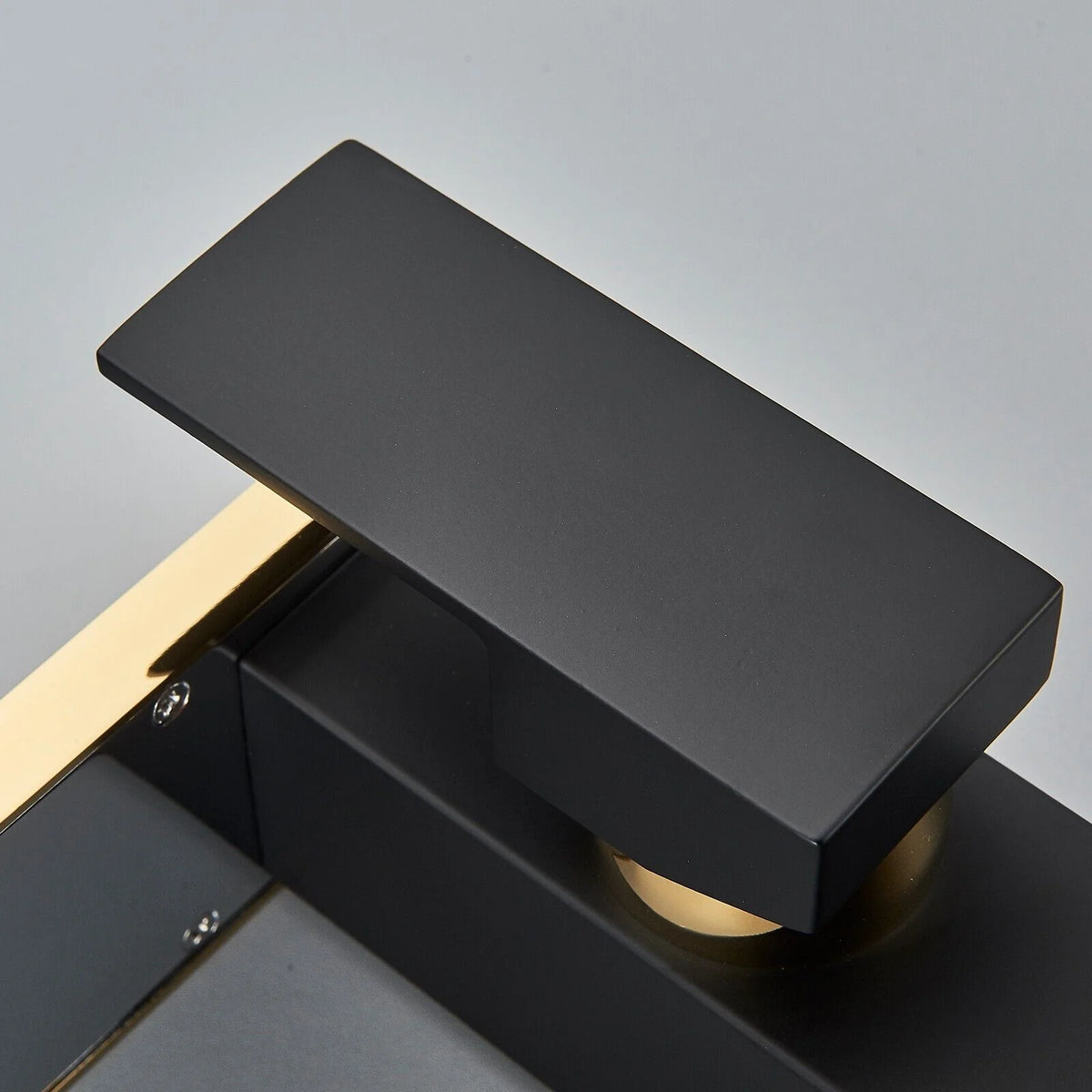 Black Gold Single Handle Waterfall Bathroom Faucet N204519