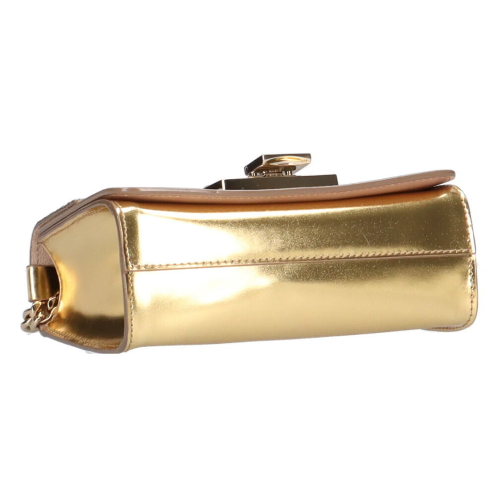 Pre-Owned Leather Shoulder Bag J90082