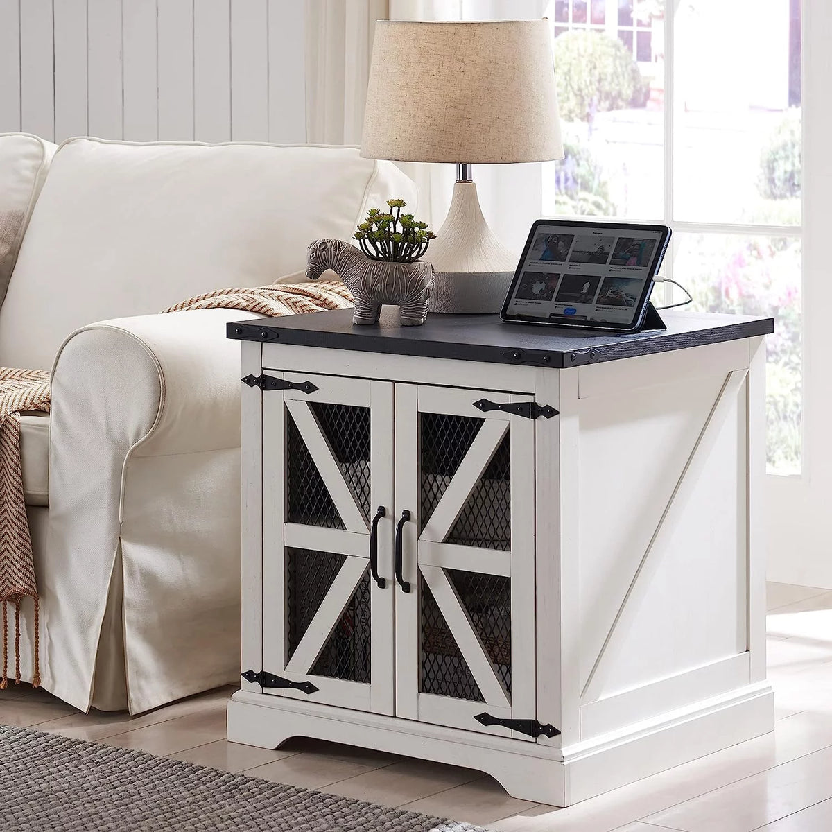 White Farmhouse End Table with Charging Station J999665