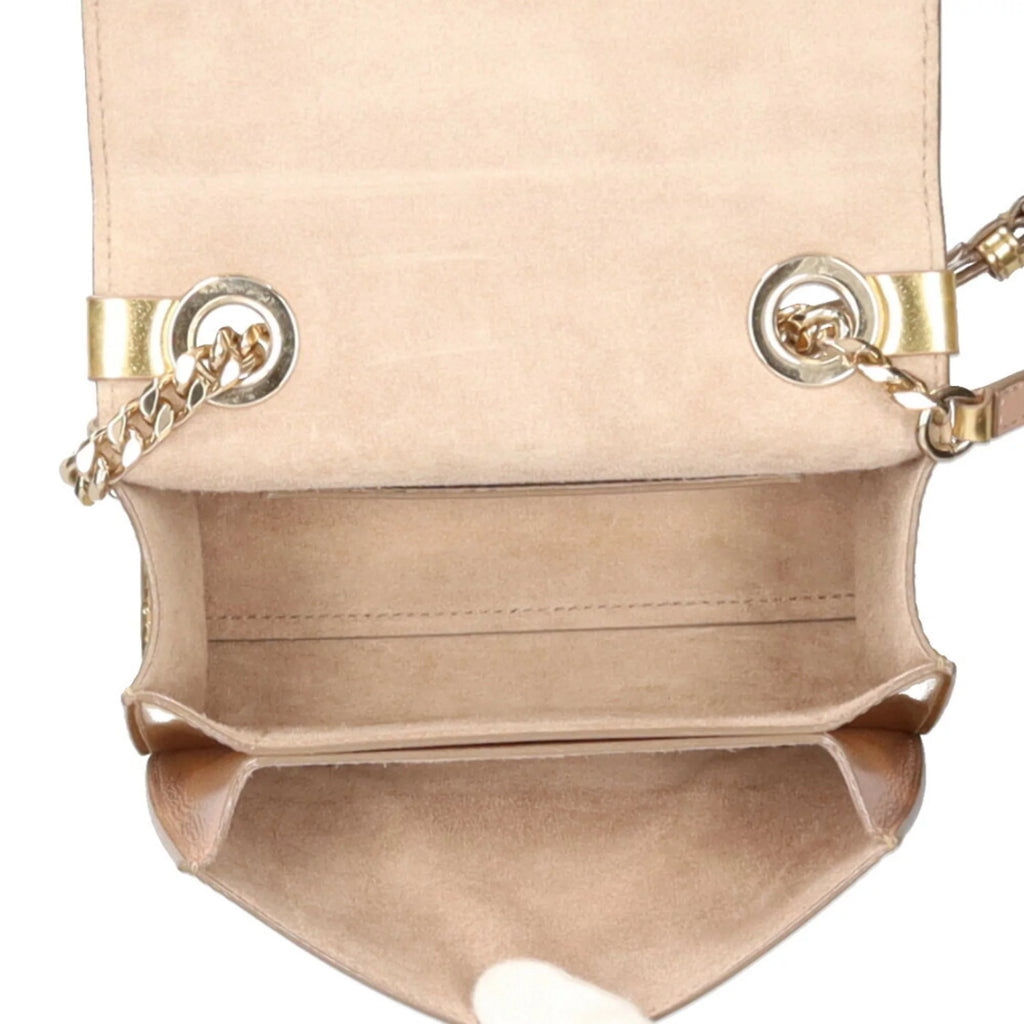 Pre-Owned Leather Shoulder Bag J90082